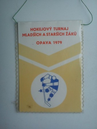 TURNAJ MLADŠICH A STARŠICH ŽAKU OPAVA 1979 -14-